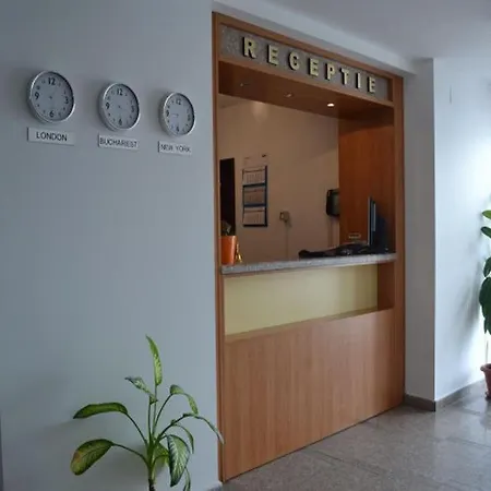 Plus Hotel クラヨーヴァ