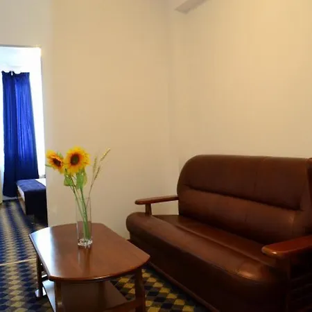 Plus Hotel