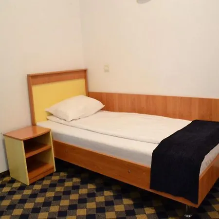 Plus Hotel 3* Craiova