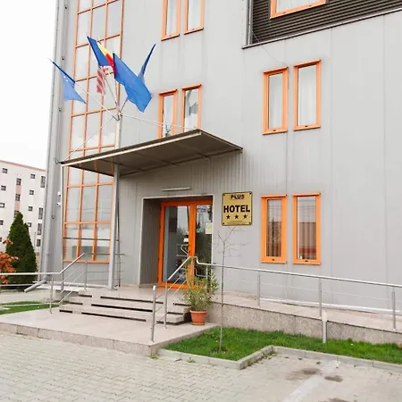 普拉斯酒店 3* 克拉奥华