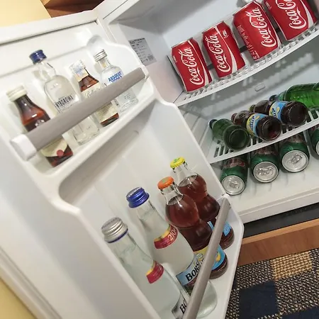 普拉斯酒店 克拉奥华