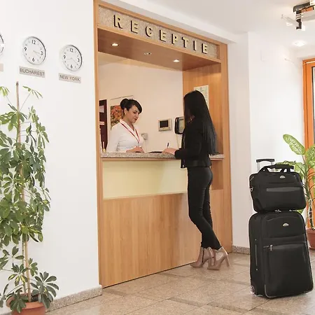Hotel Plus Hotel Craiova