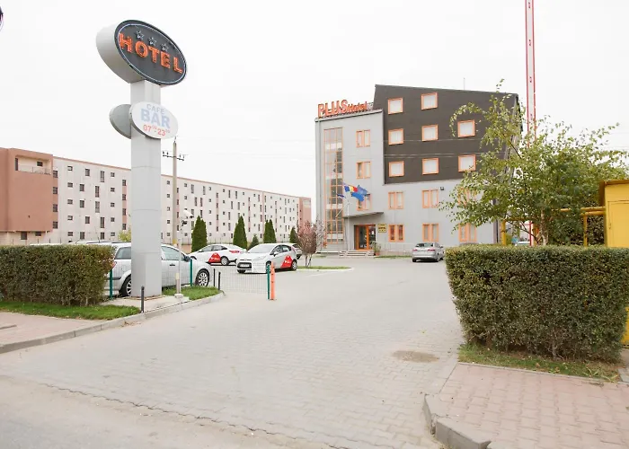 Plus Hotel Hotel