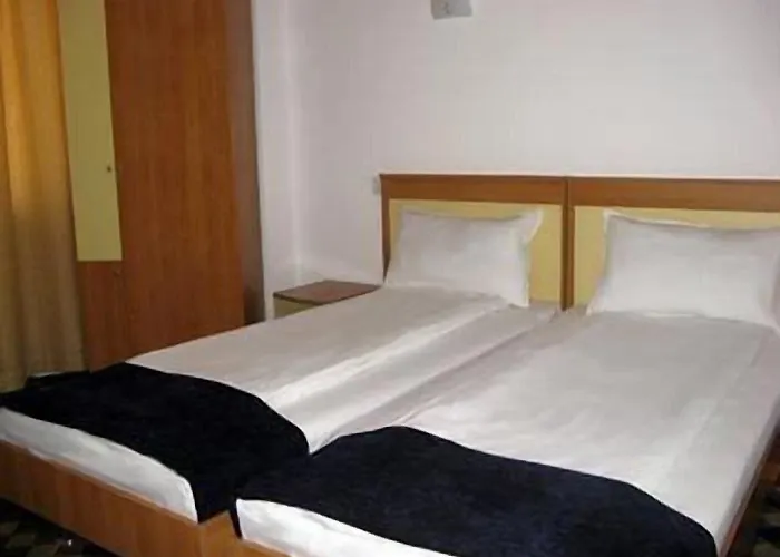 Hotel Plus Hotel Craiova